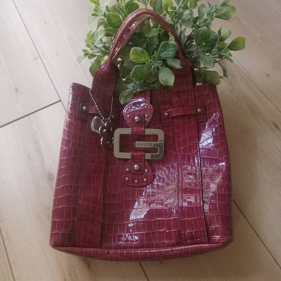 GUESS Red Croc-Embossed Women's Bag! - Picture 1 of 9